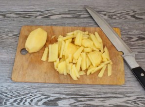 Борщ из свиной рульки