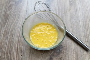 Бризоль с сосиской и сыром