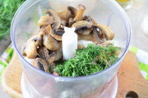 Чебуреки с мясом и грибами