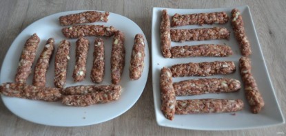 Чевапчичи по-сербски Чевапчичи по-сербски