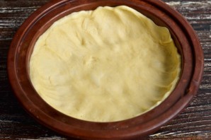 Дрожжевой пирог с зеленью Дрожжевой пирог с зеленью