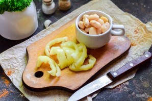 Фасолевый суп с сельдереем