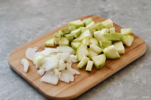 Кабачковая икра с мятой