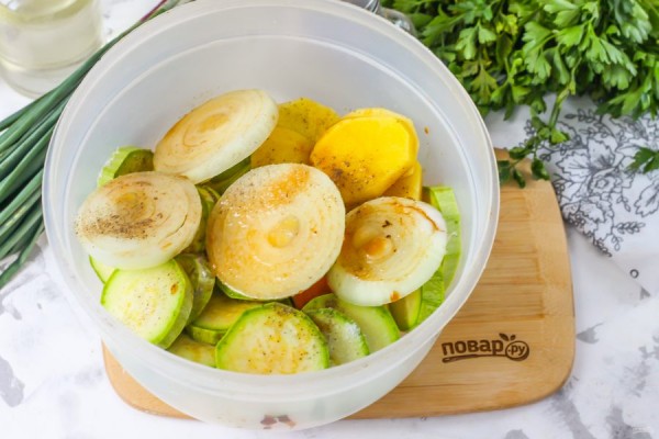 Как приготовить овощи на гриле, чтобы они остались плотными и пропеклись        