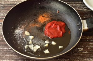 Кальмары в остром соусе Кальмары в остром соусе