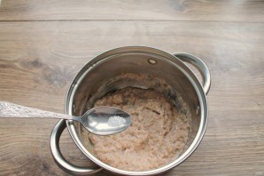 Каша из гречневых хлопьев на молоке