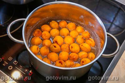 Королевское варенье из абрикосов (с косточками) Королевское варенье из абрикосов (с косточками)