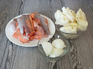 Котлеты из горбуши с капустой