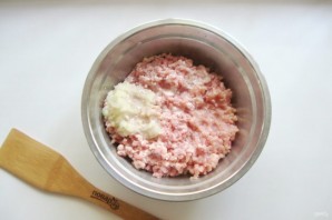 Котлеты из свинины с грибами