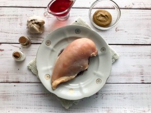 Куриная грудка в гранатовом соусе Куриная грудка в гранатовом соусе