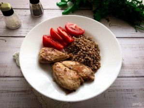 Куриная грудка в гранатовом соусе Куриная грудка в гранатовом соусе