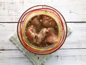 Куриная грудка в гранатовом соусе Куриная грудка в гранатовом соусе