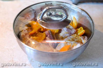 Куриные бедра, запеченные с апельсиновым маринадом Куриные бедра, запеченные с апельсиновым маринадом