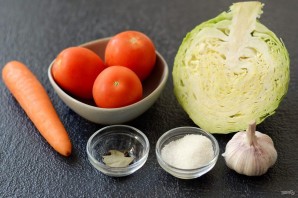 Малосольные помидоры фаршированные капустой