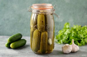 Маринованные огурцы на 1.5 литровую банку