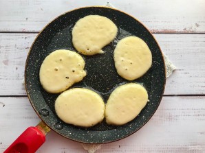 Оладьи на кефире и сметане