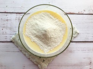 Оладьи на кефире и сметане