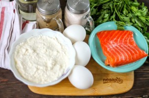 Омлет с лососем и сливочным сыром