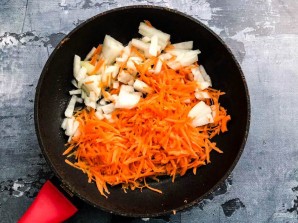 Перловка с курицей и грибами Перловка с курицей и грибами