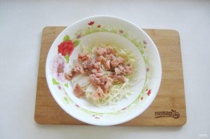 Салат из свеклы и красной рыбы