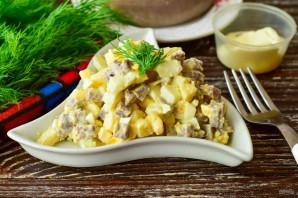 Салат с языком и яблоком Салат с языком и яблоком