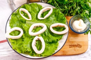 Салат с тунцом и кальмарами