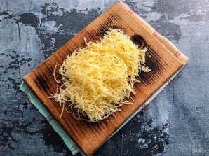 Салат "Семицветик" с корейской морковкой