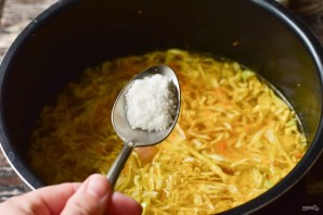 Щи с фрикадельками в мультиварке