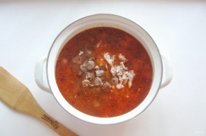 Солянка с куриными сердечками