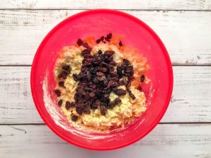 Сырники с изюмом в духовке