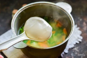 Сырный суп с сельдереем Сырный суп с сельдереем