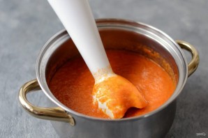 Томатный суп-пюре с сельдереем