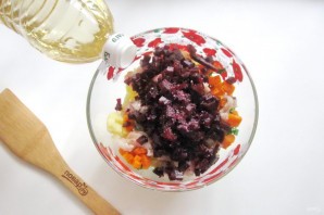 Винегрет со скумбрией