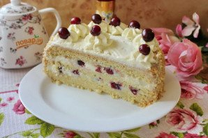 Вишневый торт с заварным кремом