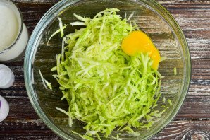 Заливной пирог с кабачками Заливной пирог с кабачками