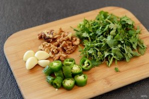 Зеленая аджика по-абхазски