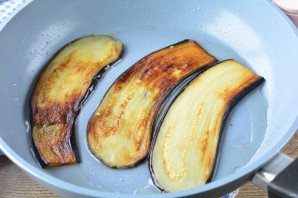 Баклажаны с крабовыми палочками