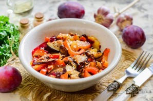 Баклажаны со сливами