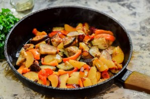 Баклажаны со сливами