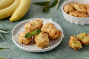 Бананы в кокосовой стружке