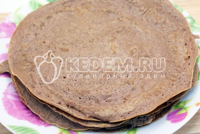 Блинный торт с печенью