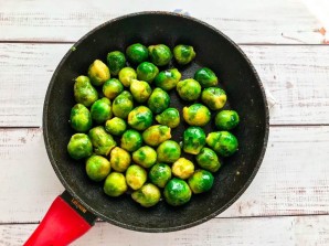 Брюссельская капуста с мясом в духовке Брюссельская капуста с мясом в духовке