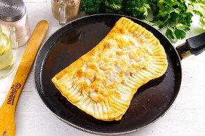 Чебуреки с помидорами