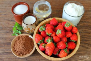 Десерт из сметаны и клубники Десерт из сметаны и клубники