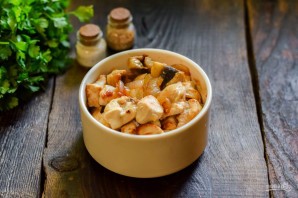 Диетический жульен с курицей Диетический жульен с курицей