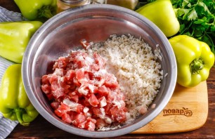 Фаршированный перец по-узбекски