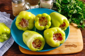 Фаршированный перец по-узбекски