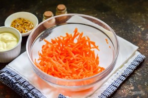 Грузинский салат с курицей Грузинский салат с курицей