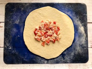 Хачапури с помидорами