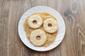 Яблоки в панировке